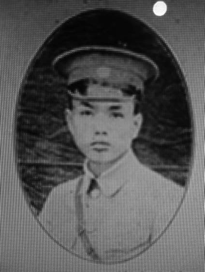 范蔚岑